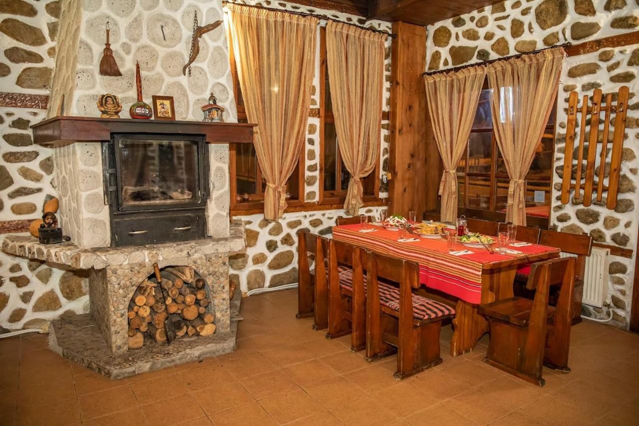 Стария Чинар Мелник Hotel Kültér fotó